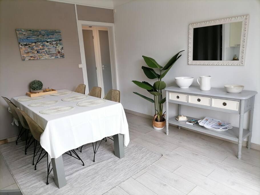 Maison Familiale Proche De La Mer Lancieux Esterno foto