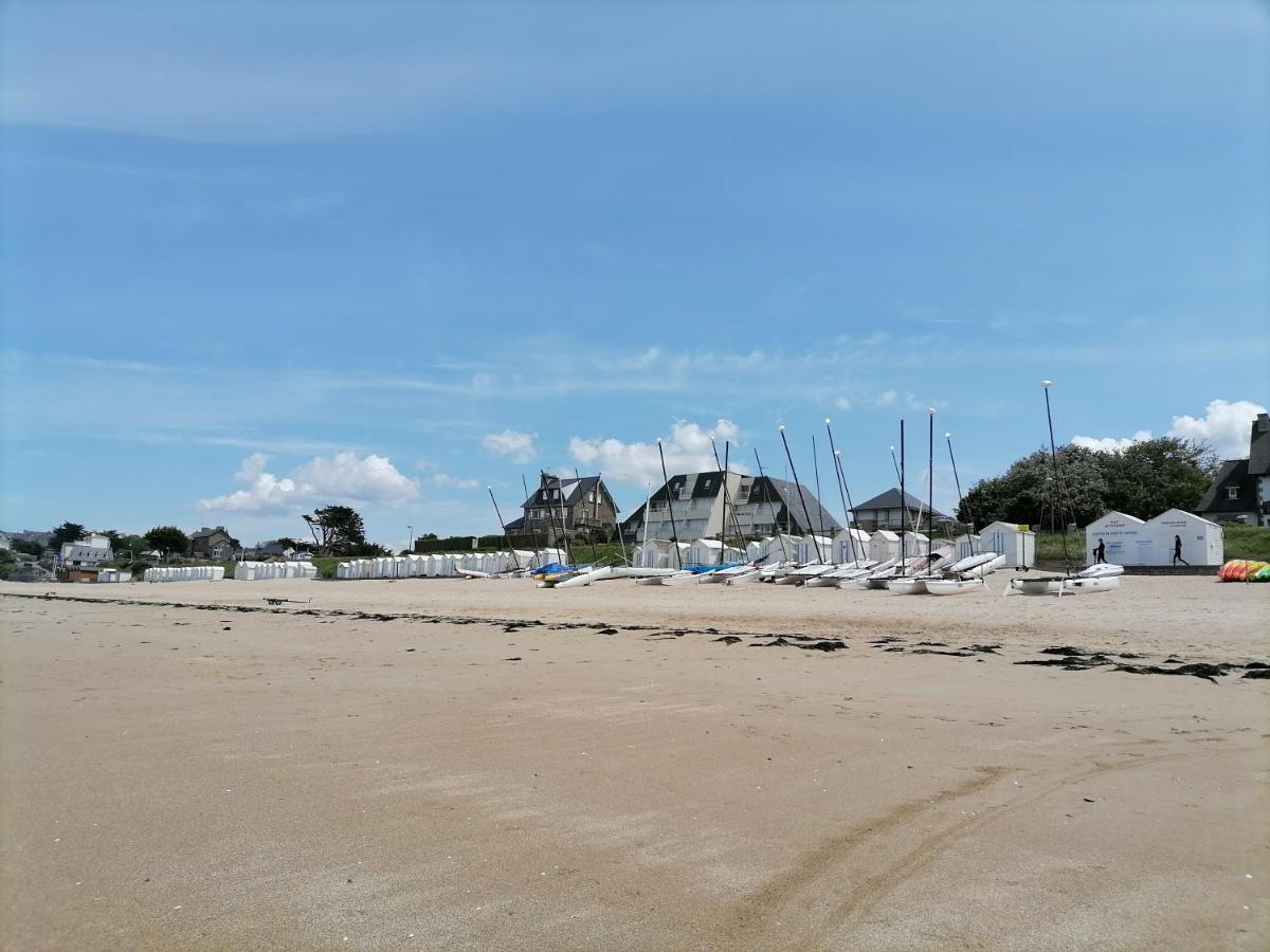 Maison Familiale Proche De La Mer Lancieux Esterno foto